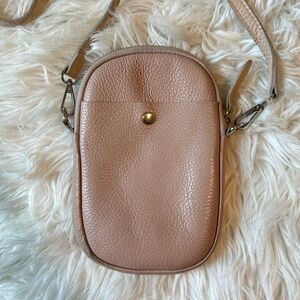 Divina Firenze Amanda Small Italian Leather Crossbody – Blush Pink or Taupe 👛